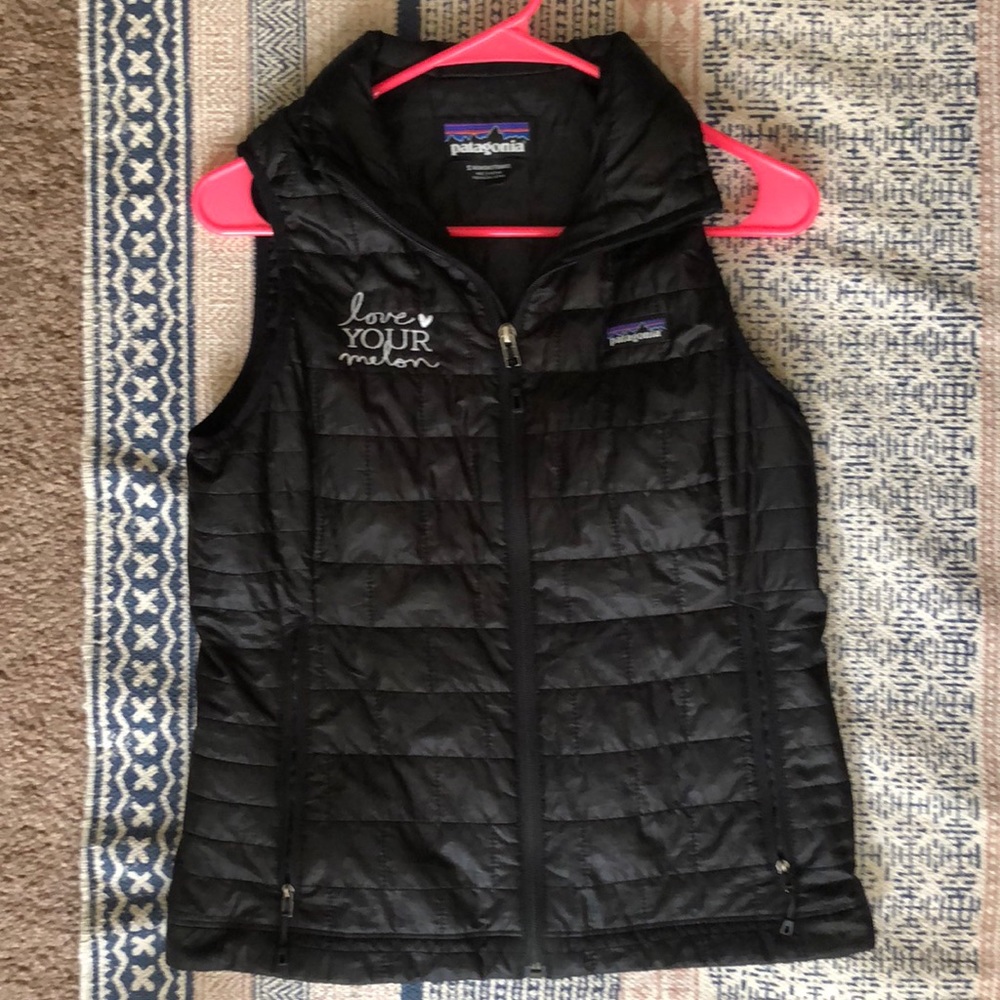 Patagonia Nano Puff w LYM Embroidery